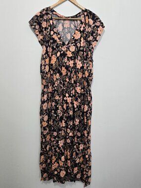 Old Navy Womens Floral Maxi Dress Sz XL Smocked Waist Boho Tiered Cottage Summer